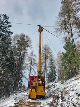 Lesní lanovka KOLLER K602 |  Lesnická technika | Dřevoobráběcí stroje | KOMITrade s.r.o.